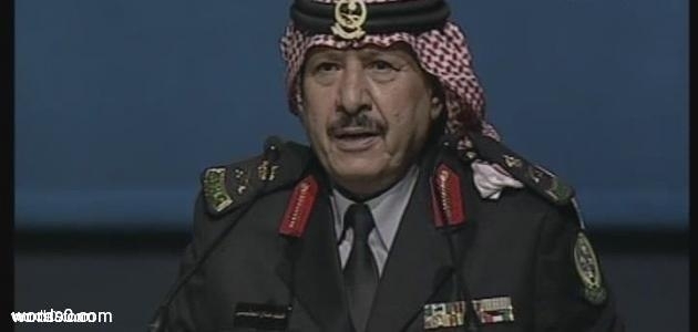 كلمات قصيدة يامحلل الموقف | خلف بن هذال