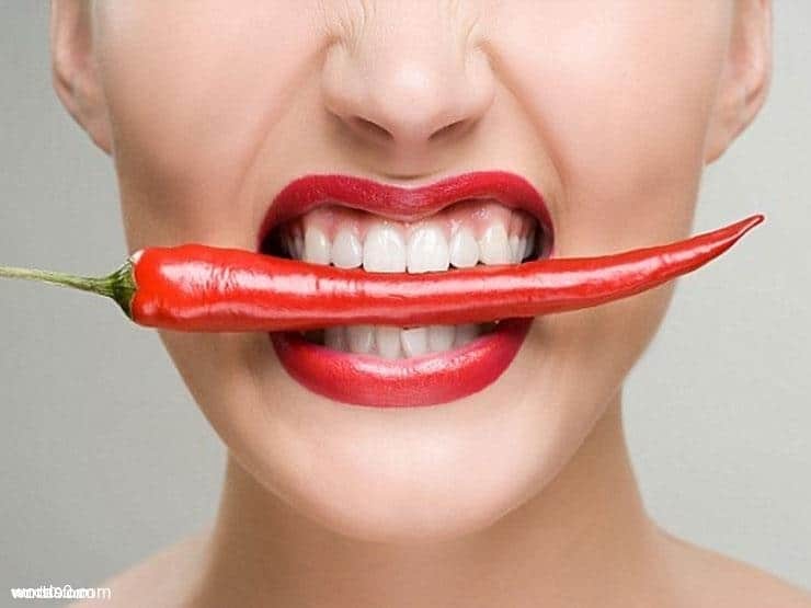 طرق التخلص من لسعة الفلفل الحامي باليدين والفم